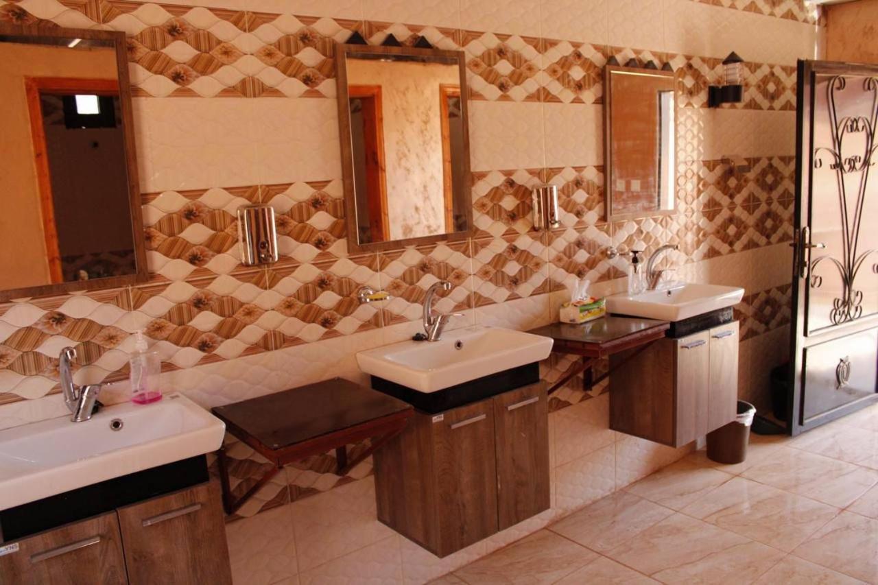 Sunrise Camp Hotel Wadi Rum Ngoại thất bức ảnh