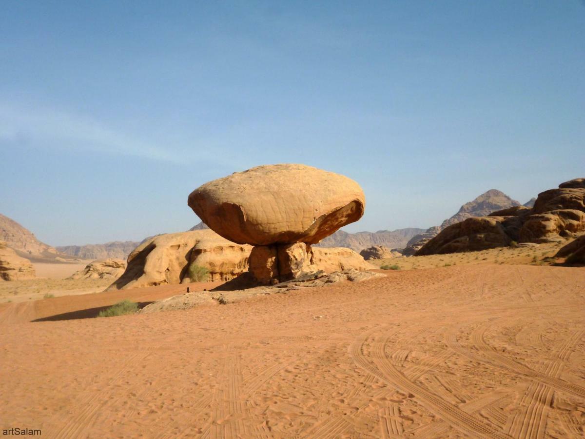 Sunrise Camp Hotel Wadi Rum Ngoại thất bức ảnh